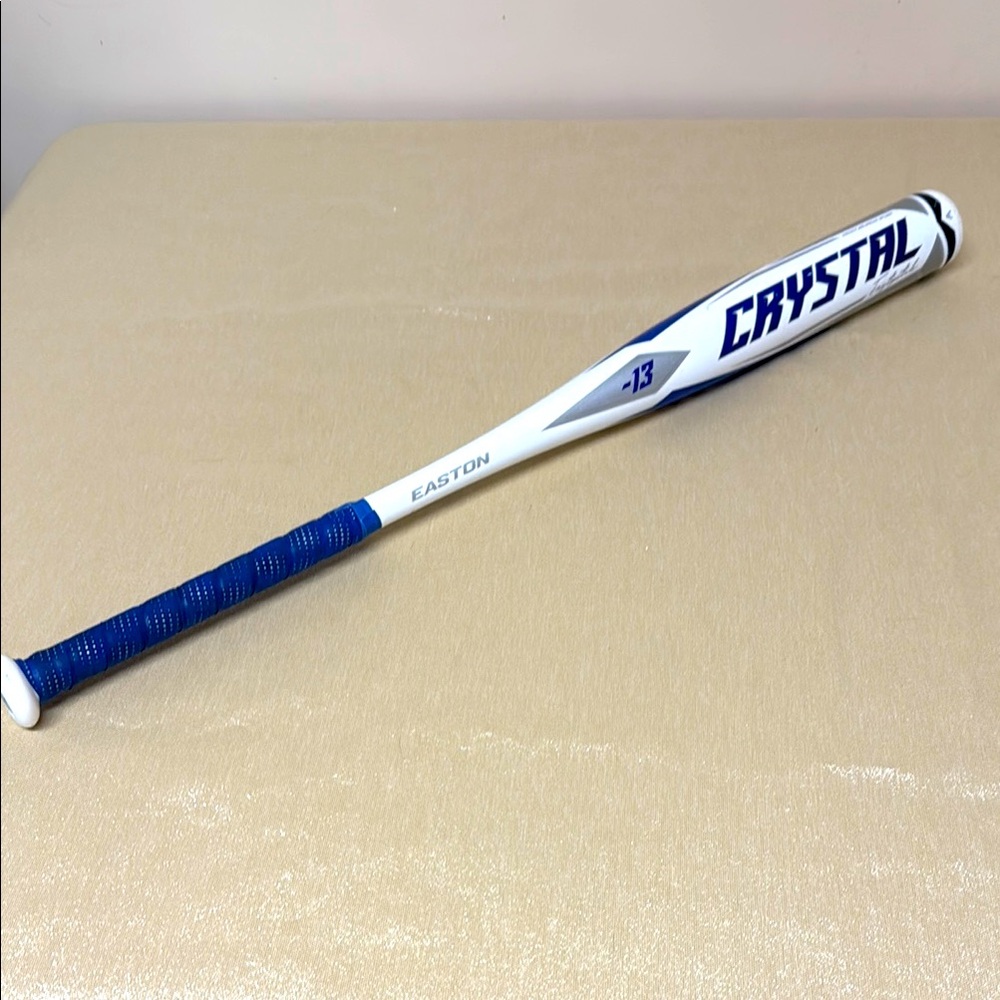 Easton Crystal fastpitch bat - Blue and White